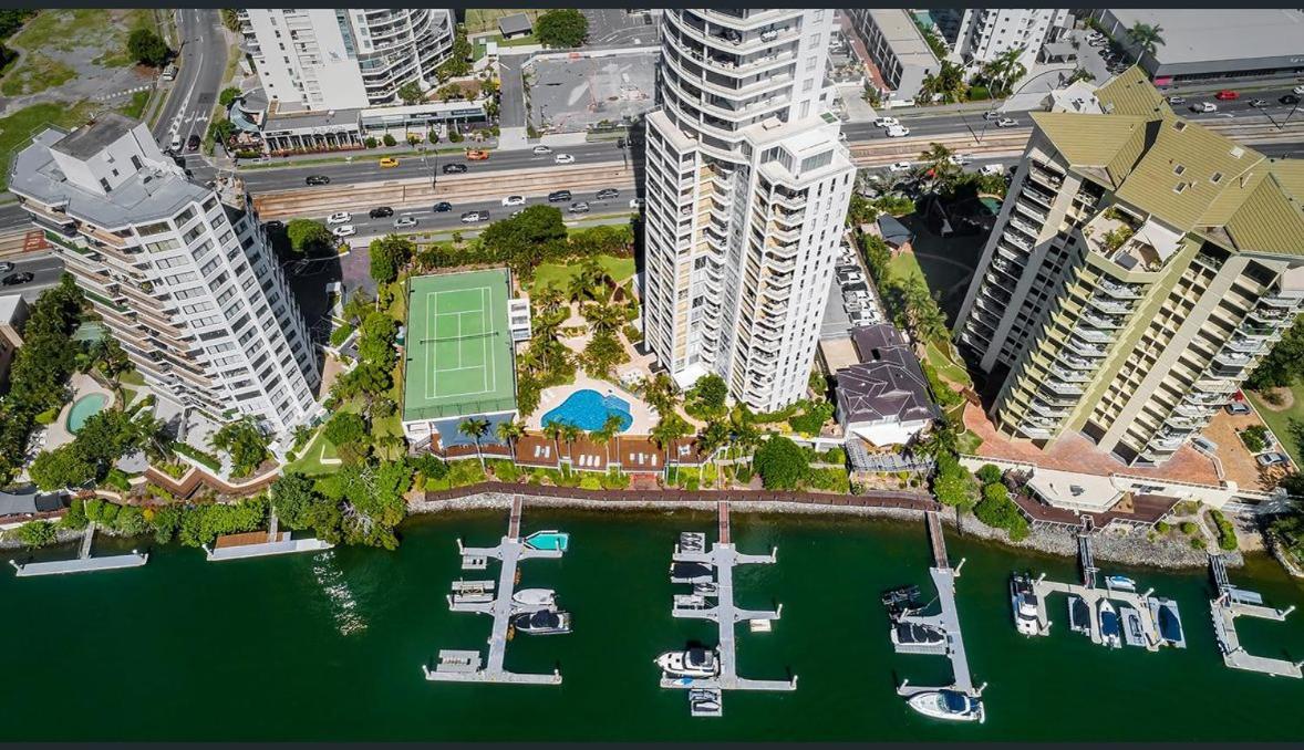 The Pinnacle Apartments Gold Coast Buitenkant foto